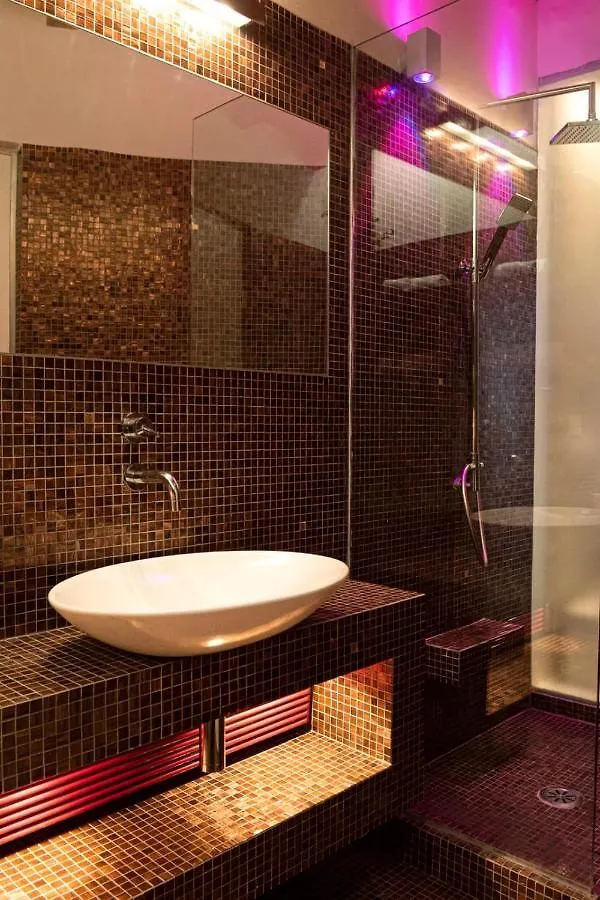 Casa Bel, Bologna By Short Holidays Apartment