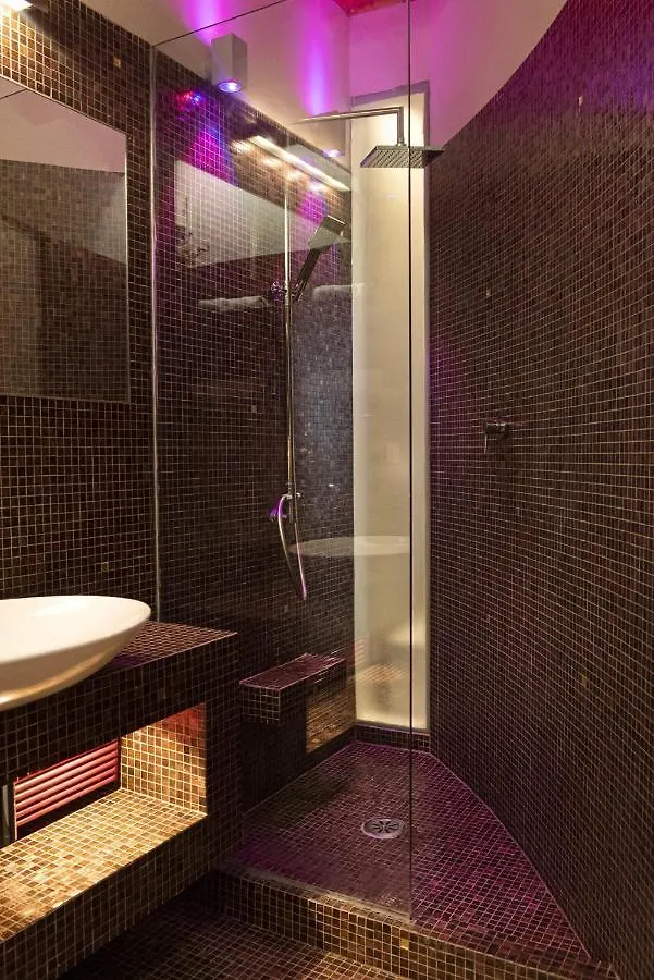 Casa Bel, Bologna By Short Holidays Apartment