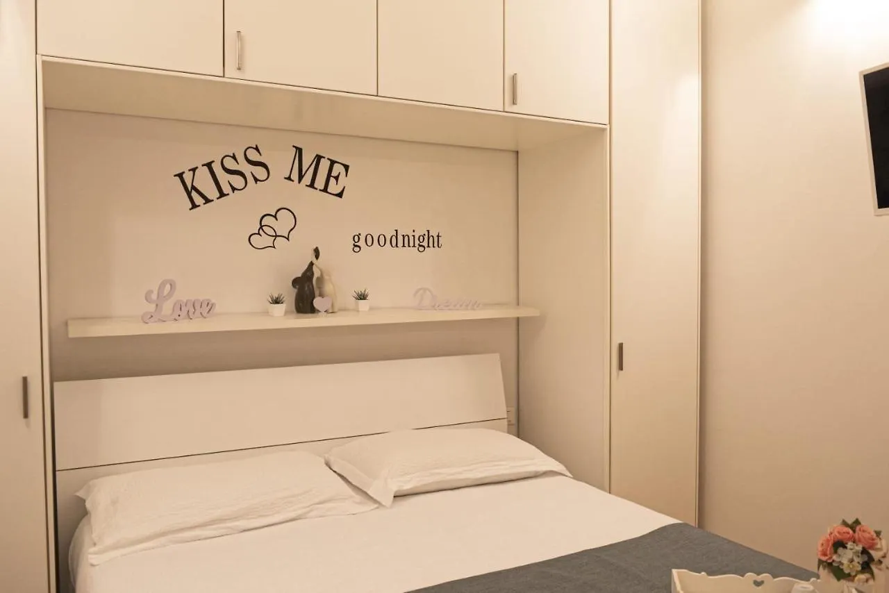 Casa Bel, Bologna By Short Holidays Apartment
