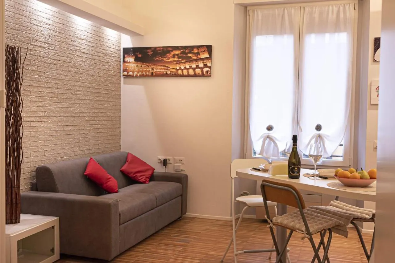Casa Bel, Bologna By Short Holidays Apartment