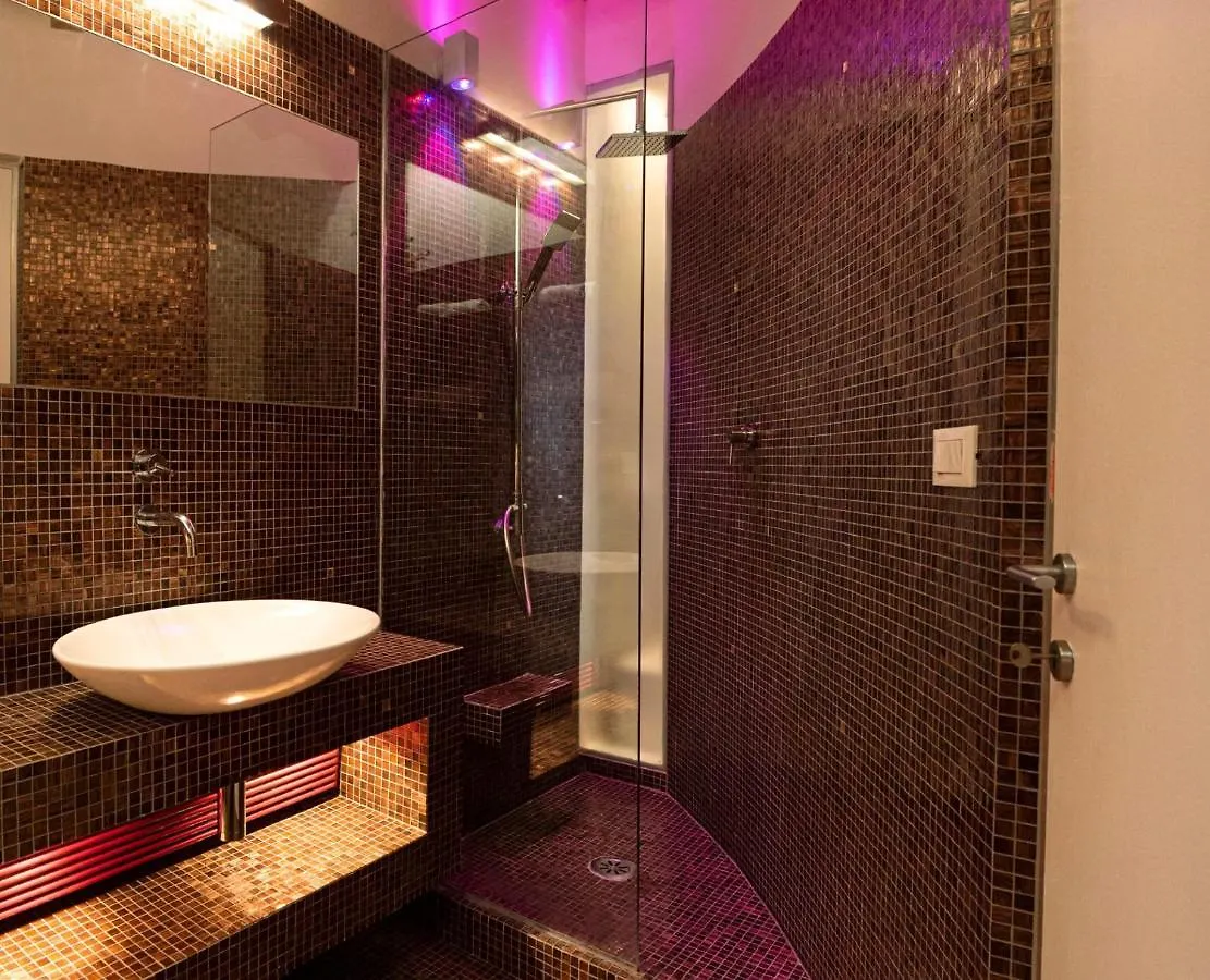 Casa Bel, Bologna By Short Holidays Apartment